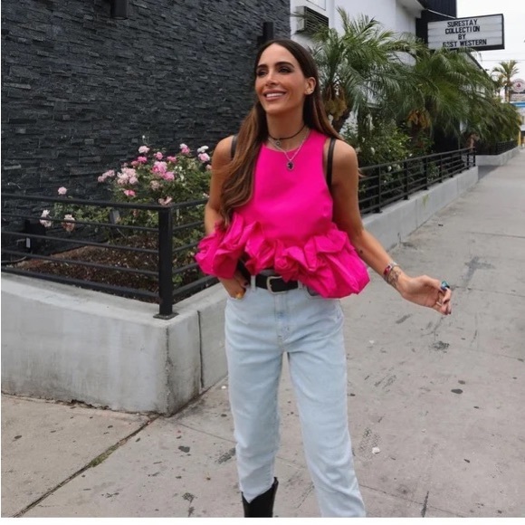 ZARA VOLUMINOUS TOP - LIMITED EDITION NEON FUCHSIA - Picture 5 of 5